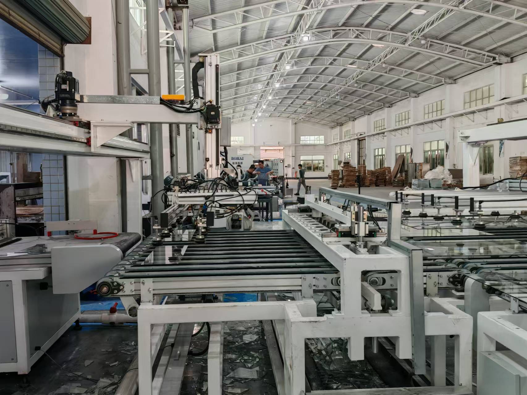 Fully automatic Glass Breaking Line