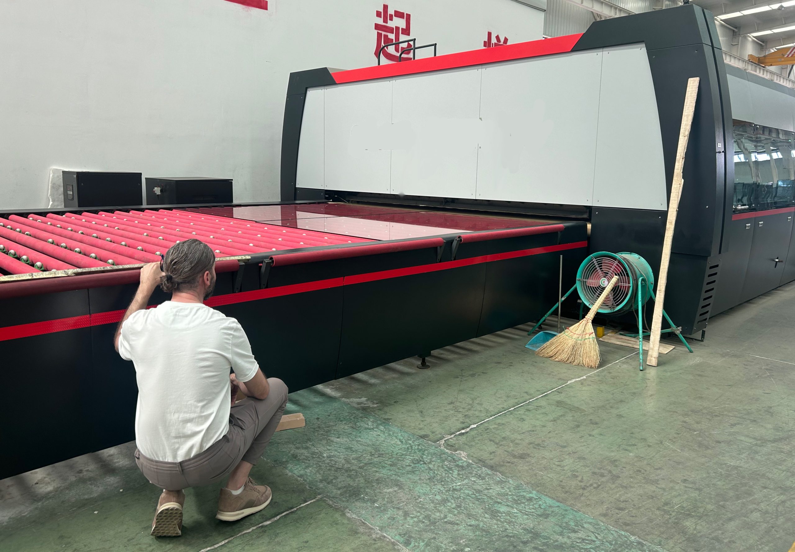 high-speed toughened glass production