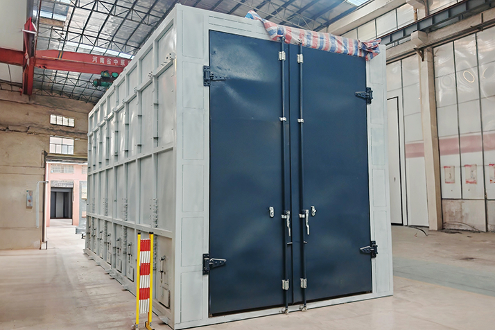 Packed and ready! Our 6-meter homogenization furnace is on its way to a new home in Sri Lanka.